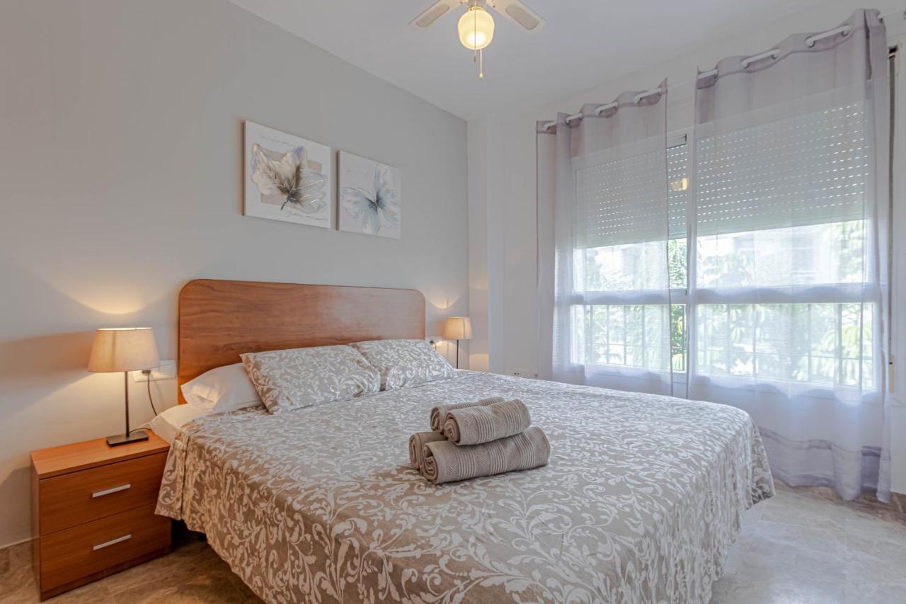 797 Holiday Rentals- Duplex Para 7 En La Carihuela A 1 Min De La Playa 토레몰리노스 외부 사진