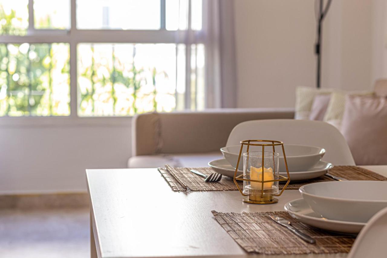 797 Holiday Rentals- Duplex Para 7 En La Carihuela A 1 Min De La Playa 토레몰리노스 외부 사진